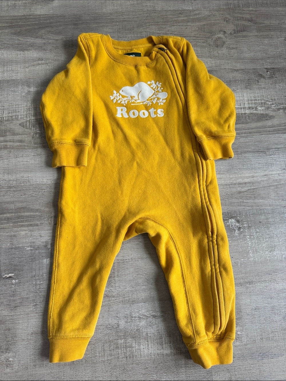 Roots Yellow Baby One-Piece Bodysuit Sweatsuit Romper 18-24m